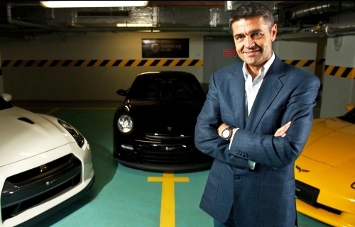Krzysztof Hołowczyc - założyciel Supercar Club Poland Każdy samochód w klubowym garażu jest na swój sposób wyjątkowy